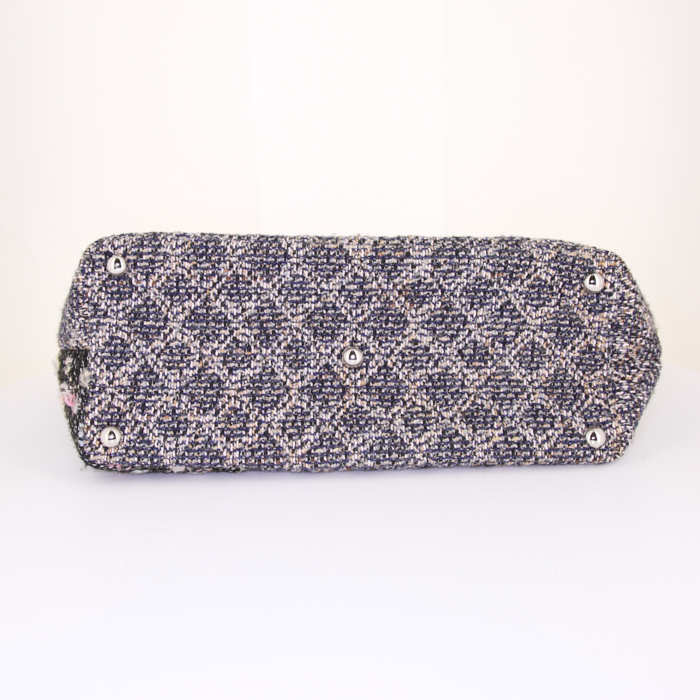 Sac cabas Chanel Cambon en toile jersey noire et grise - Detail D4