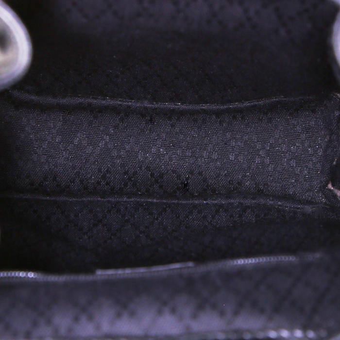 Sac à dos Gucci Bamboo Backpack en cuir noir - Detail D2