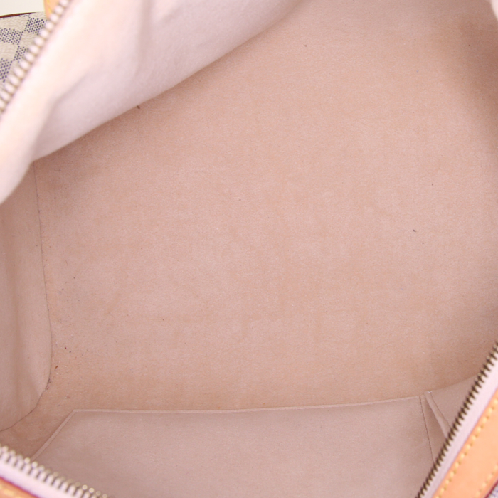 Sac à main Louis Vuitton Berkeley en toile damier azur et cuir naturel - Detail D2