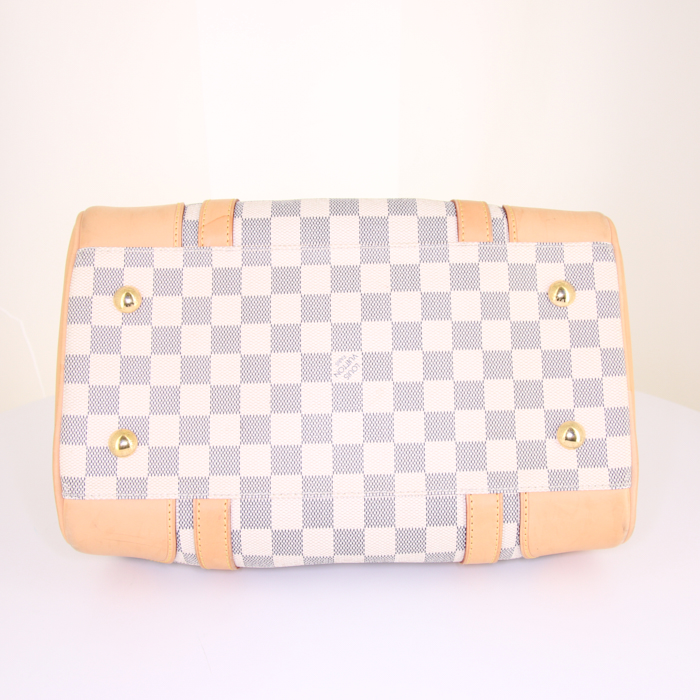 Louis Vuitton Berkeley handbag in azur damier canvas and natural leather - Detail D4