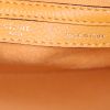 Sac à main Celine Luggage Micro en cuir grainé jaune - Detail D3 thumbnail