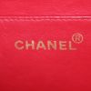 Chanel Timeless Maxi Jumbo shoulder bag in red quilted leather - Detail D4 thumbnail