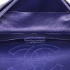 Chanel 2.55 shoulder bag in navy blue quilted leather - Detail D3 thumbnail