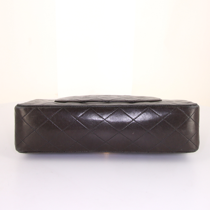 Chanel Timeless handbag in dark brown quilted leather - Detail D5