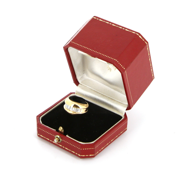 Bague Cartier en or jaune et diamants - Detail D2