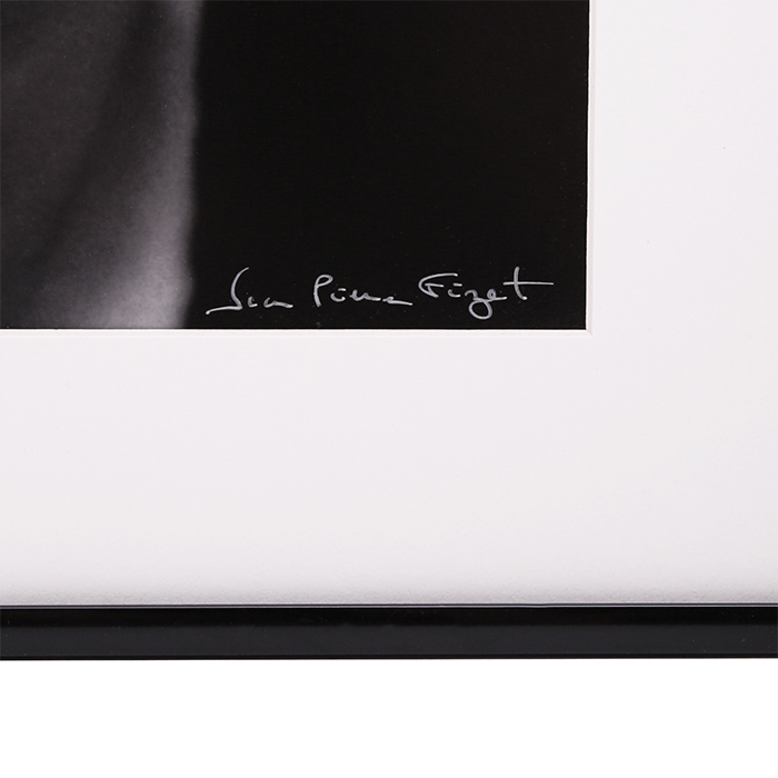 Photographie de Romy Schneider, par Jean-Pierre Fizet, 1975, signée, épreuve d'artiste, tirage sur papier baryté, encadrée - Detail D1