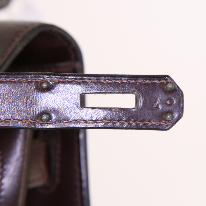 Sac à main Hermes Kelly 35 cm en cuir box marron - Detail D4