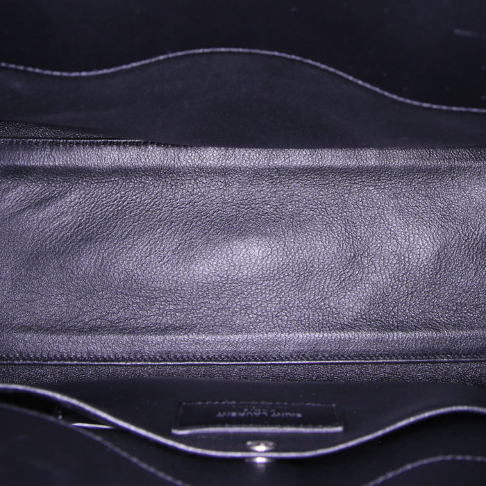 Sac à main Saint Laurent Sac de jour Baby en cuir grainé vert noir et beige - Detail D3