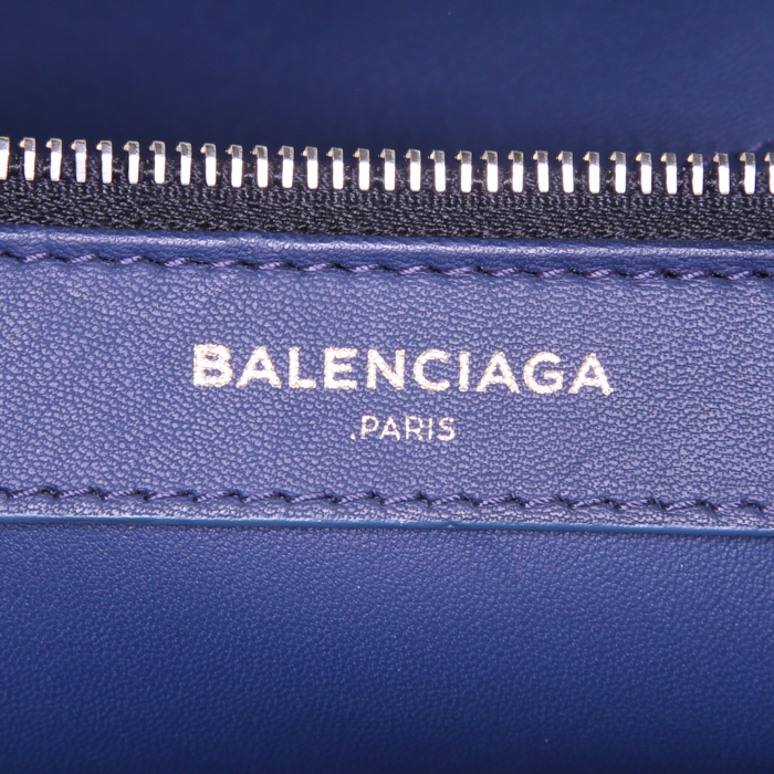 Shopping bag Balenciaga Bazar shopper in pelle blu marino - Detail D3