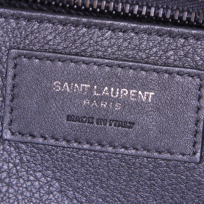 Yves Saint Laurent Chyc handbag in black leather and black leather - Detail D4