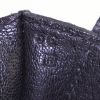 Sac bandoulière Hermès Steve en cuir taurillon clémence noir - Detail D4 thumbnail