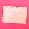 Bolso de mano Louis Vuitton Alma modelo pequeño en charol Monogram fucsia - Detail D3 thumbnail