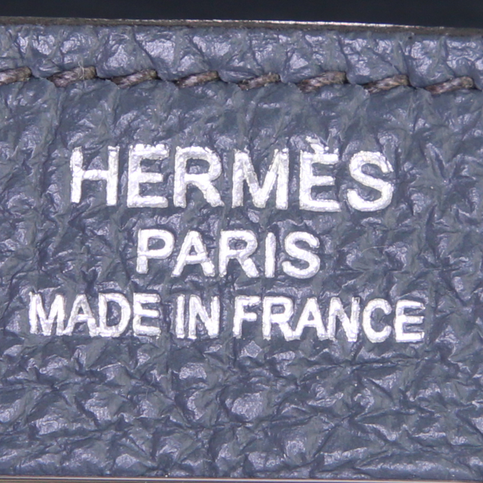 Hermes Kelly 40 cm handbag in Bleu Orage togo leather - Detail D4