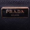 Sac à main Prada Galleria en cuir saffiano noir - Detail D4 thumbnail