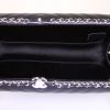 Chanel clutch in black leather - Detail D2 thumbnail