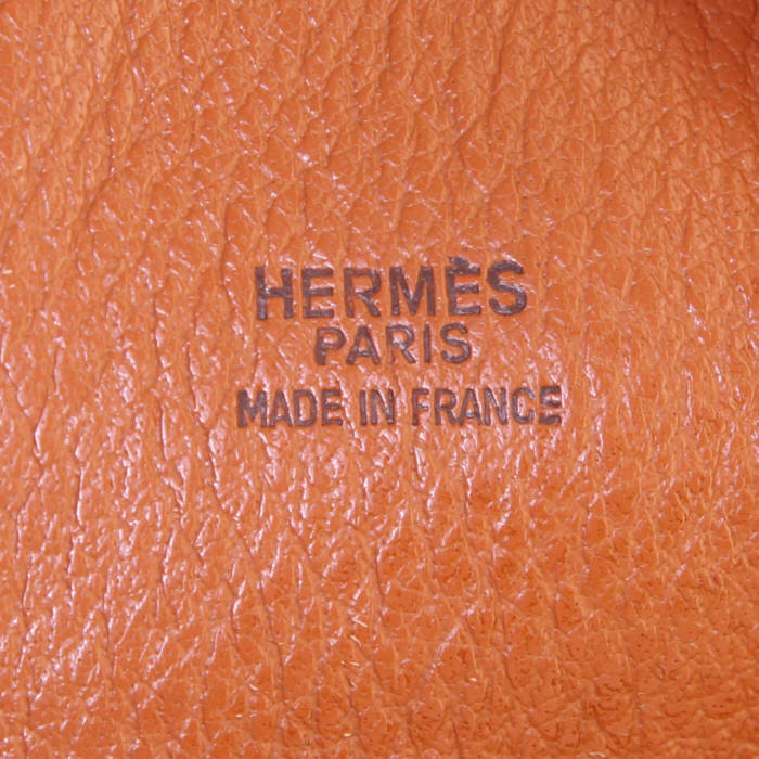Sac cabas Hermès Victoria II en cuir togo orange - Detail D3