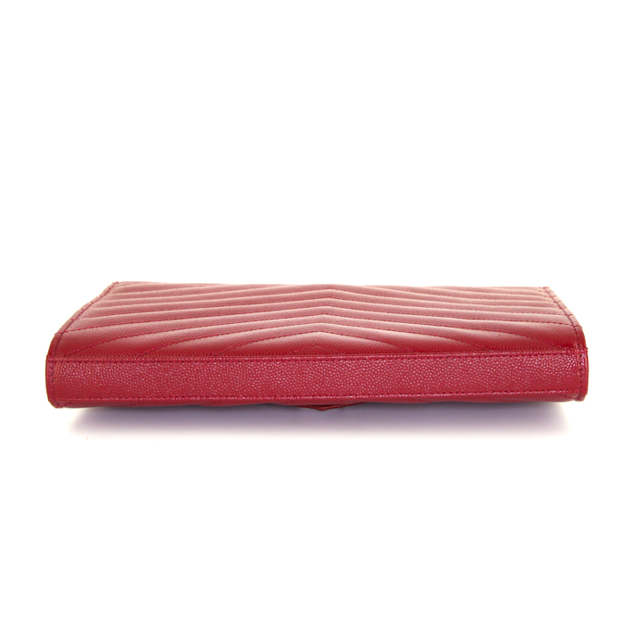 Borsa a tracolla Saint Laurent Wallet on Chain in pelle martellata e trapuntata rossa con motivo a spina di pesce - Detail D4