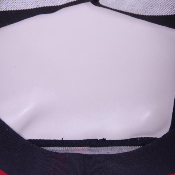 Burberry Ashby shoulder bag in navy blue, black, white and red Haymarket canvas and white leather - Detail D3