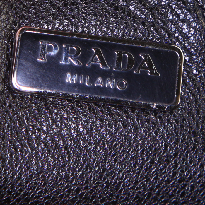 Bolsito de mano Prada Sound Clutch en cuero dorado - Detail D4
