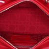 Bolso de mano Dior Lady Dior modelo mediano en cuero cannage rojo - Detail D3 thumbnail
