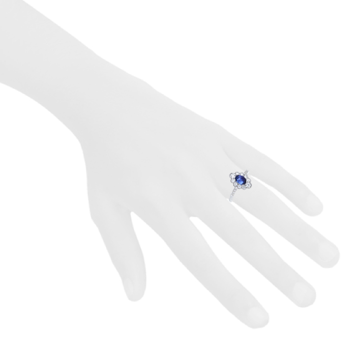Vintage Pompadour ring in white gold,  sapphire and diamonds - Detail D1