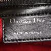 Sac bandoulière Dior Lady Dior moyen modèle en cuir cannage noir - Detail D4 thumbnail