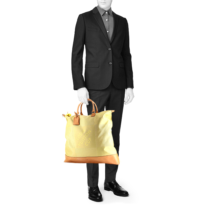 Louis Vuitton America's Cup travel bag in yellow damier canvas and natural leather - Detail D1