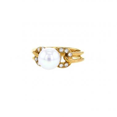 Bague Dior en or jaune,  diamants et perle de culture rose