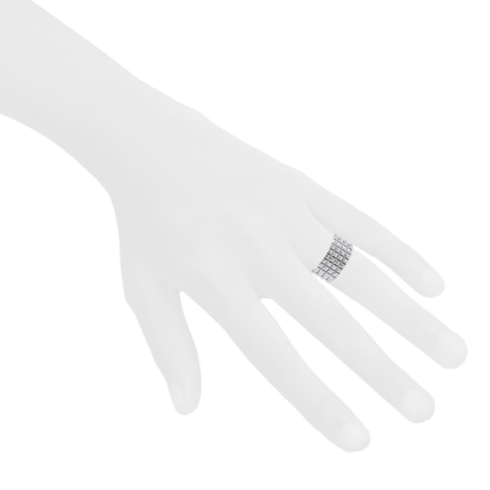 Boucheron Clou de Paris large sleeve ring in white gold - Detail D1