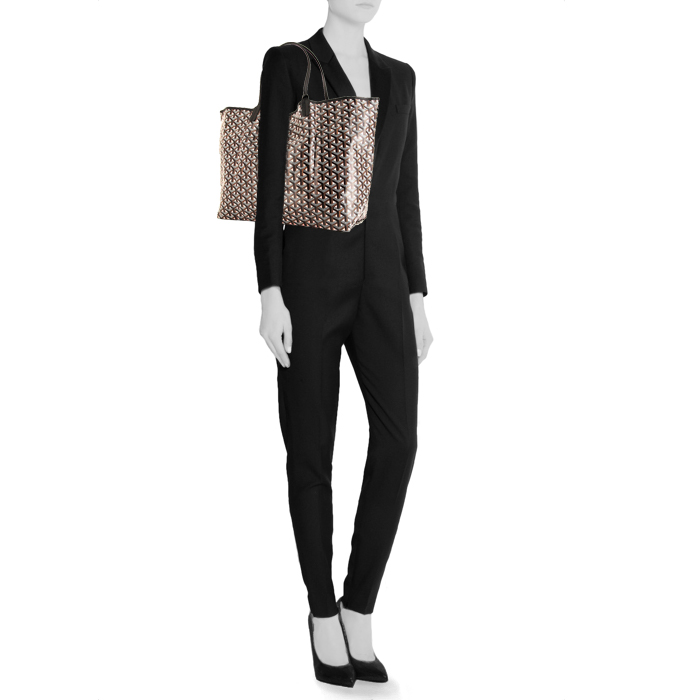Goyard Saint-Louis Claire Voie large model shopping bag in black and pink Goyard canvas and black leather - Detail D1