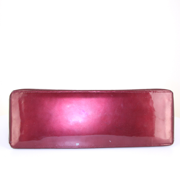 Louis Vuitton Wilshire large model shopping bag in burgundy monogram patent leather - Detail D4