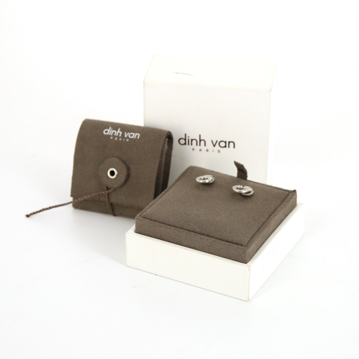 Dinh Van Menottes small earrings in white gold and diamonds - Detail D2