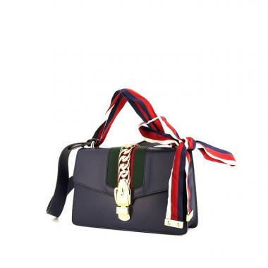 Bolso para llevar al hombro o en la mano Gucci Sylvie en cuero azul marino