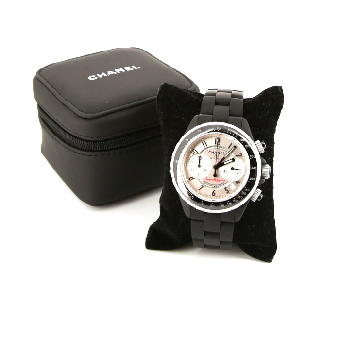 Chanel J12 Chronographe watch in black ceramic and black rubber Circa  2000 - Detail D2