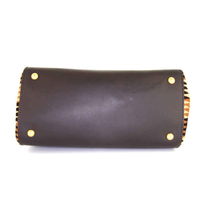 Sac à main Fendi Silvana en cuir marron et orange et poulain tricolore - Detail D5