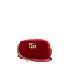 Bolso bandolera Gucci GG Marmont Camera modelo pequeño en terciopelo acolchado rojo - 00pp thumbnail