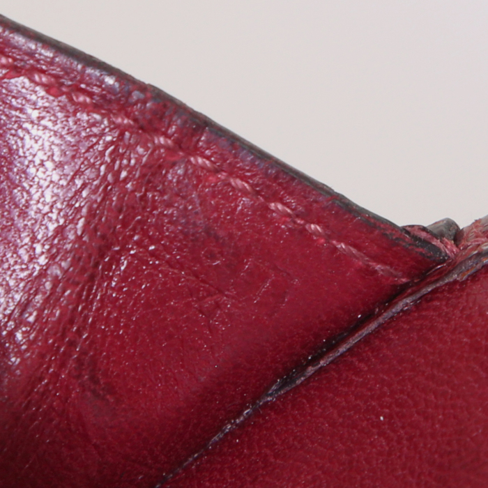 Pochette Hermes Jige en crocodile niloticus bordeaux - Detail D4