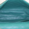 Chanel Timeless jumbo shoulder bag in green quilted leather - Detail D3 thumbnail