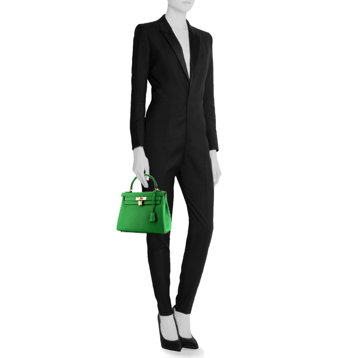 Sac à main Hermes Kelly 28 cm en cuir togo vert Bamboo - Detail D1
