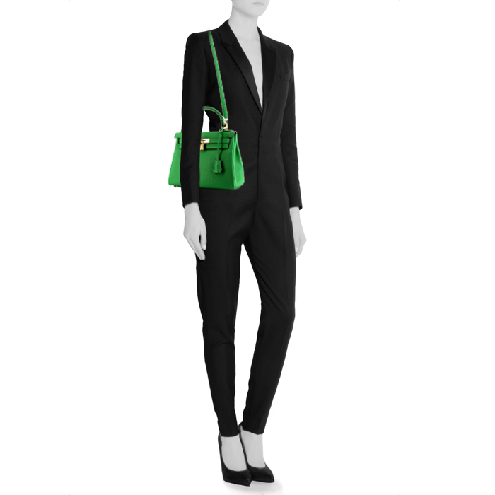 Sac à main Hermes Kelly 28 cm en cuir togo vert Bamboo - Detail D2