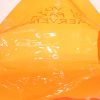 Bolso de mano Hermès Kelly Plastic en vinilo naranja - Detail D2 thumbnail