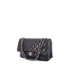 Chanel Timeless jumbo shoulder bag in navy blue quilted leather - 00pp thumbnail