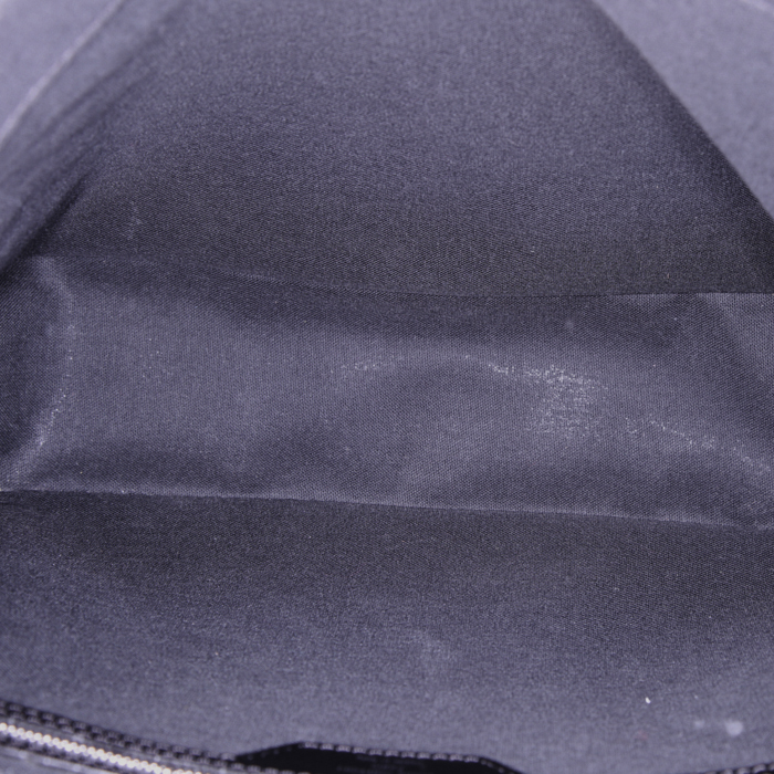 Bolso bandolera Louis Vuitton Viktor en cuero taiga gris antracita y lona verde oscuro - Detail D2