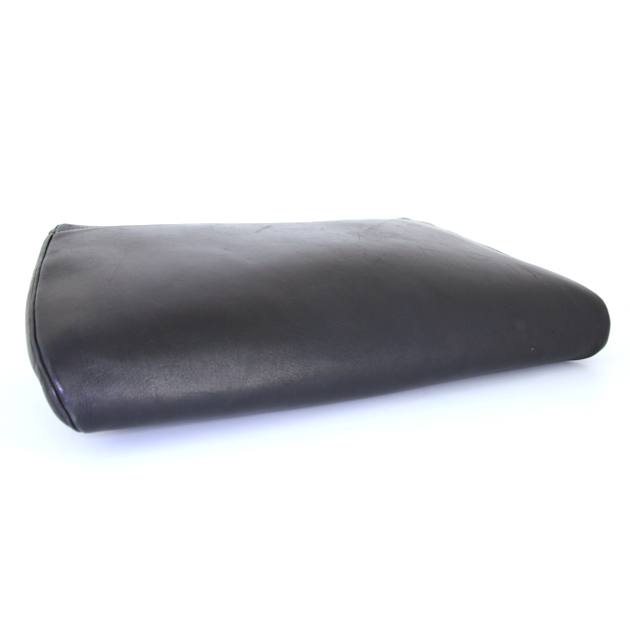 Cartier Panthère pouch in black leather - Detail D4