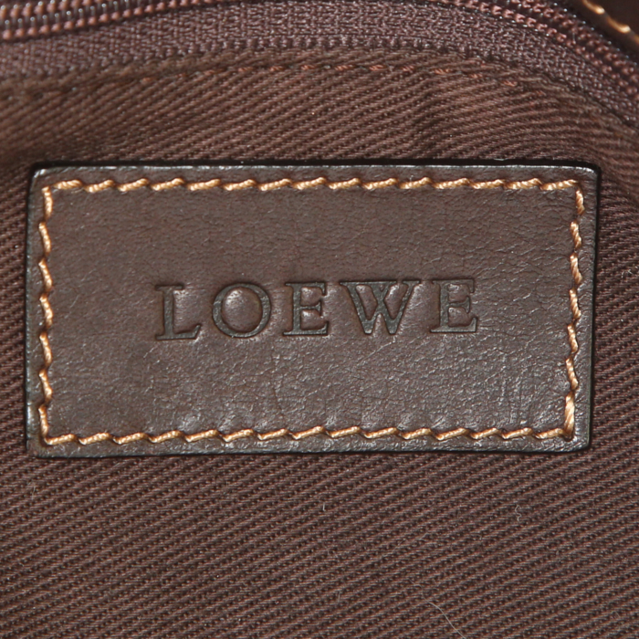 Loewe shopping bag in brown leather - Detail D4