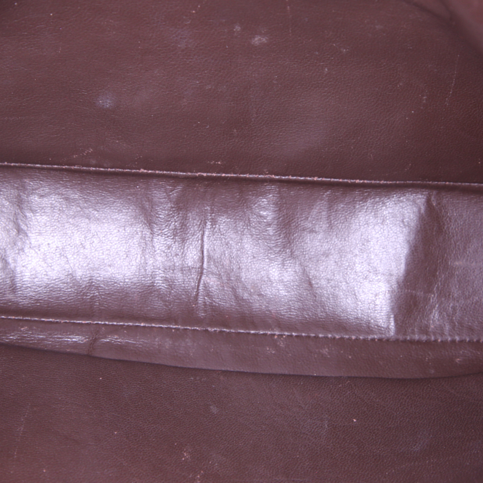 Sac porté épaule Chanel Vintage Shopping en crocodile marron - Detail D2