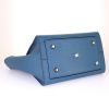 Borsa Celine Tie Bag modello medio in pelle martellata blu verde - Detail D4 thumbnail