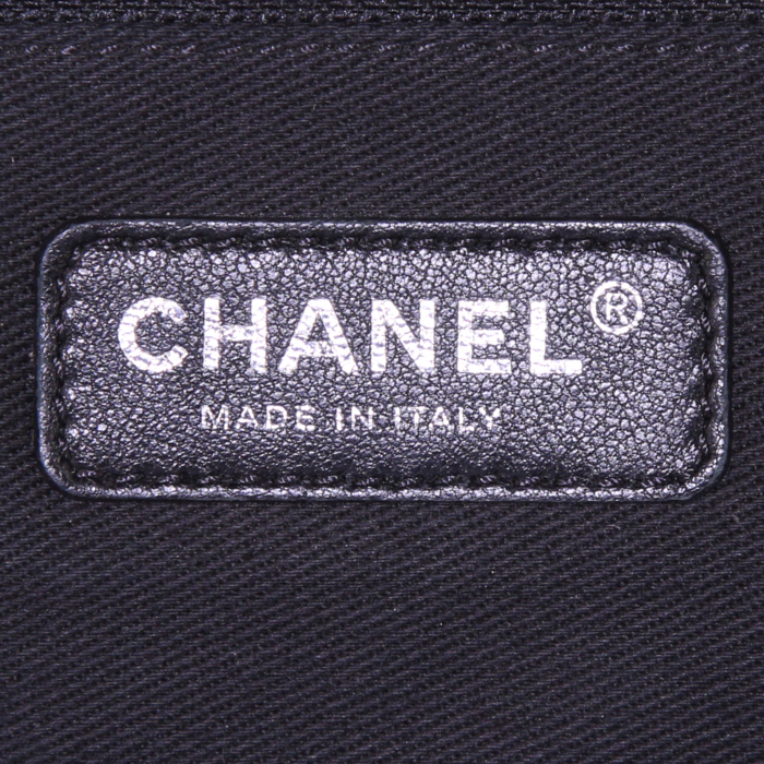 Chanel Deauville 24 hours bag in beige coated canvas and black leather - Detail D4