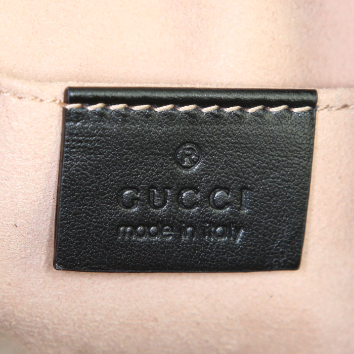 Gucci GG Marmont mini shoulder bag in black quilted leather - Detail D3