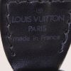 Pochette Louis Vuitton Pochette accessoires en cuir épi noir - Detail D4 thumbnail